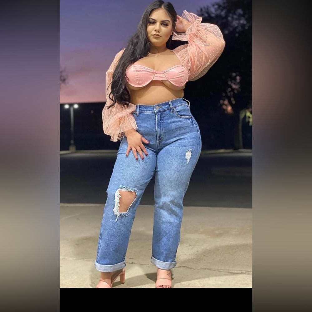High Rise Mom jeans